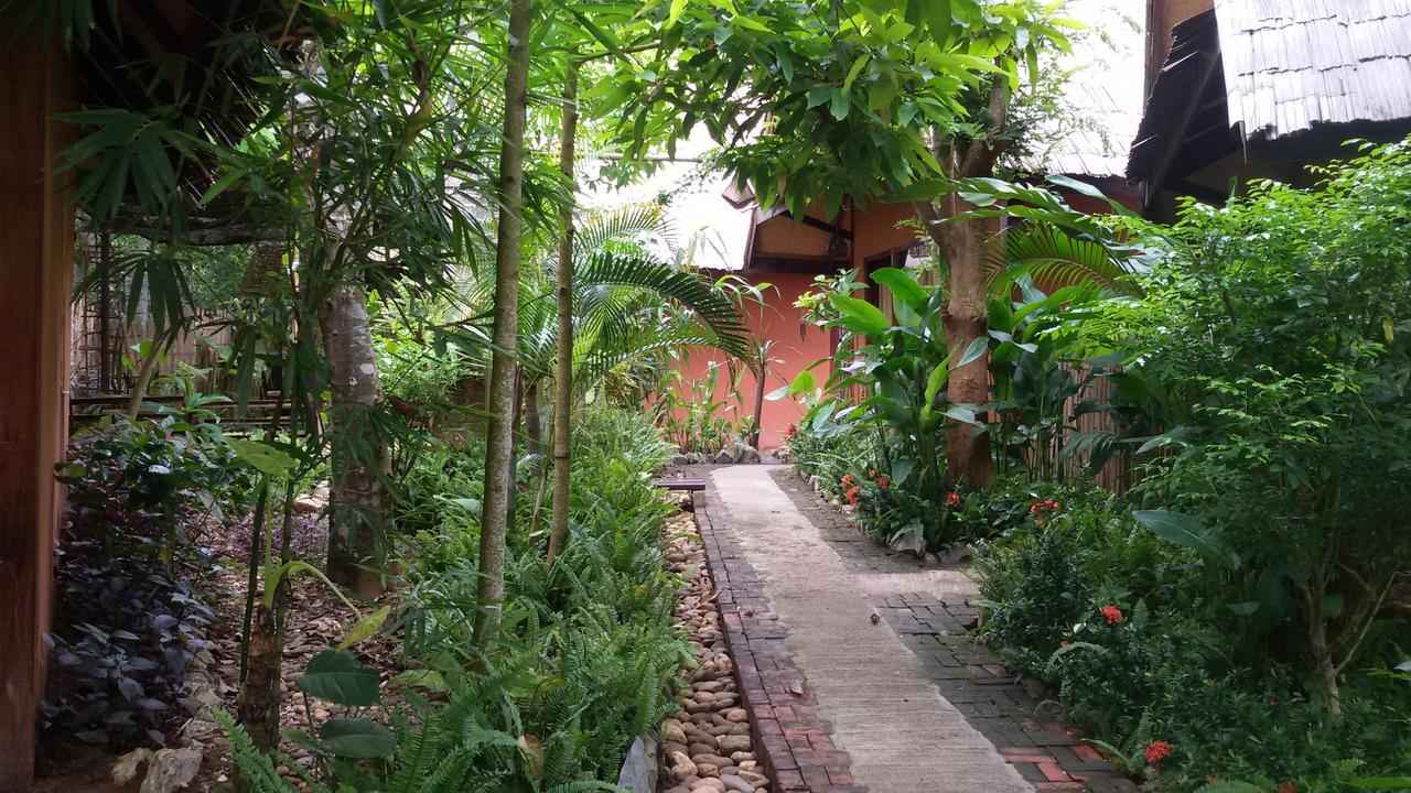 Mandala Ou Resort Nong Khiaw ภายนอก รูปภาพ